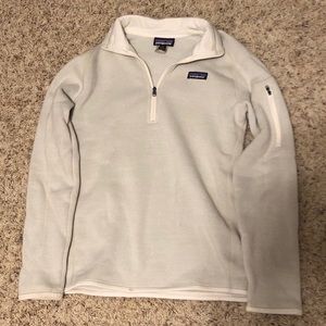 Women’s Patagonia Pullover Size Medium